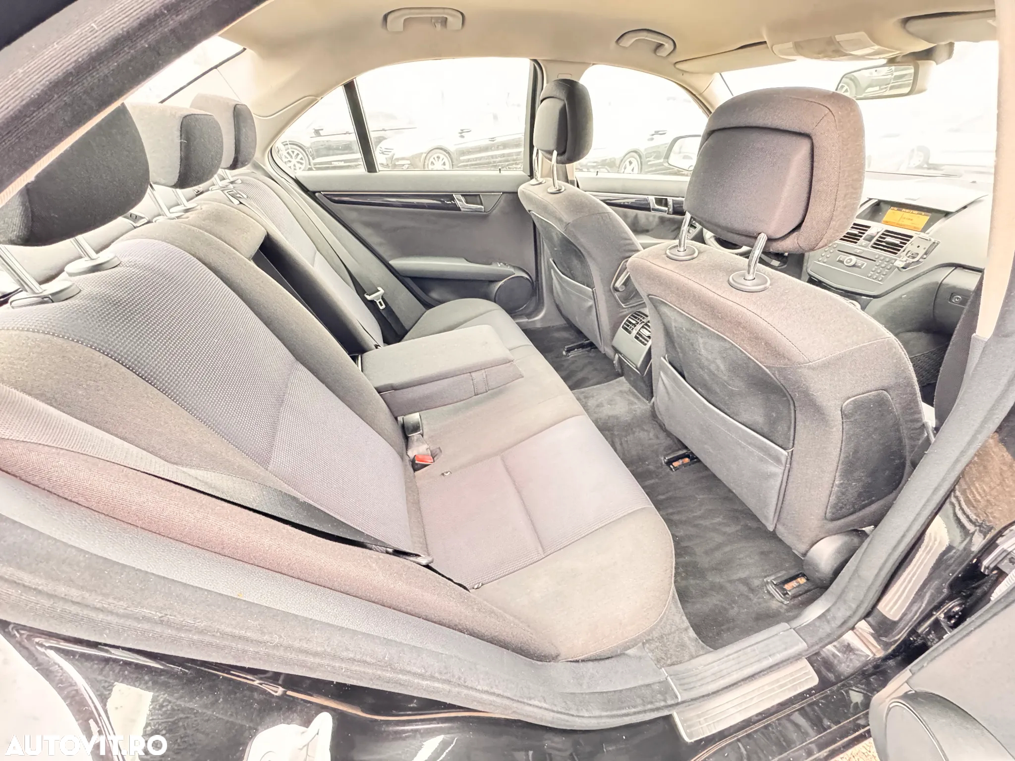 Mercedes-Benz C 200 CDI - 19