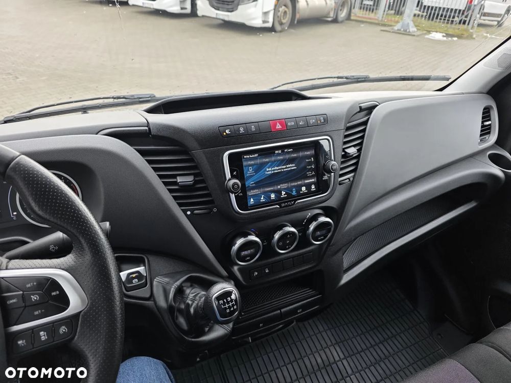 Iveco 35S18 Hak Kamera Ledy Furgon 16m3 - 20