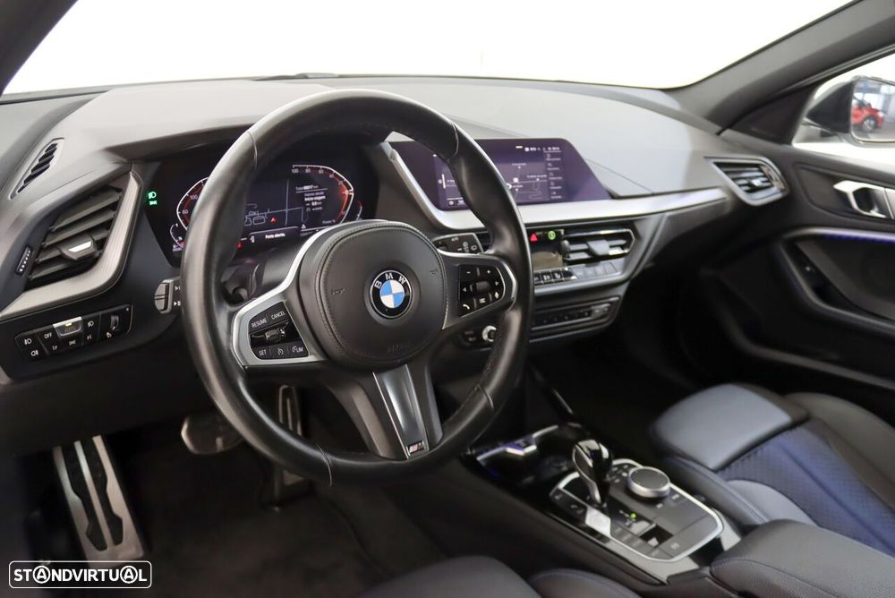 BMW 116 d Pack Desportivo M Auto - 4