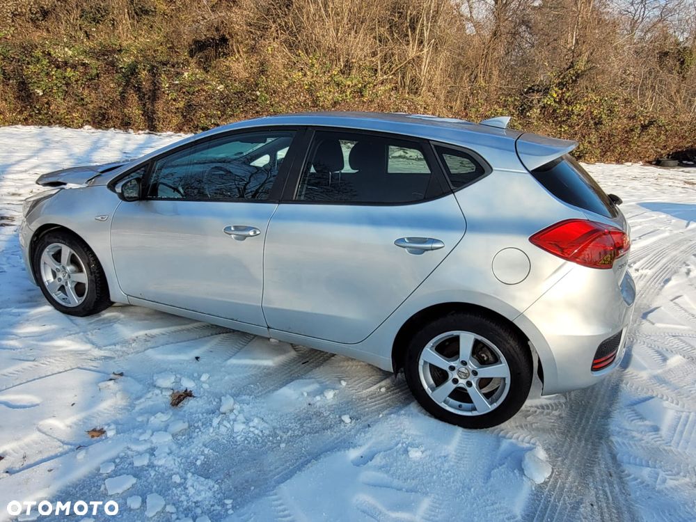 Kia Ceed 1.6 CRDi L - 6