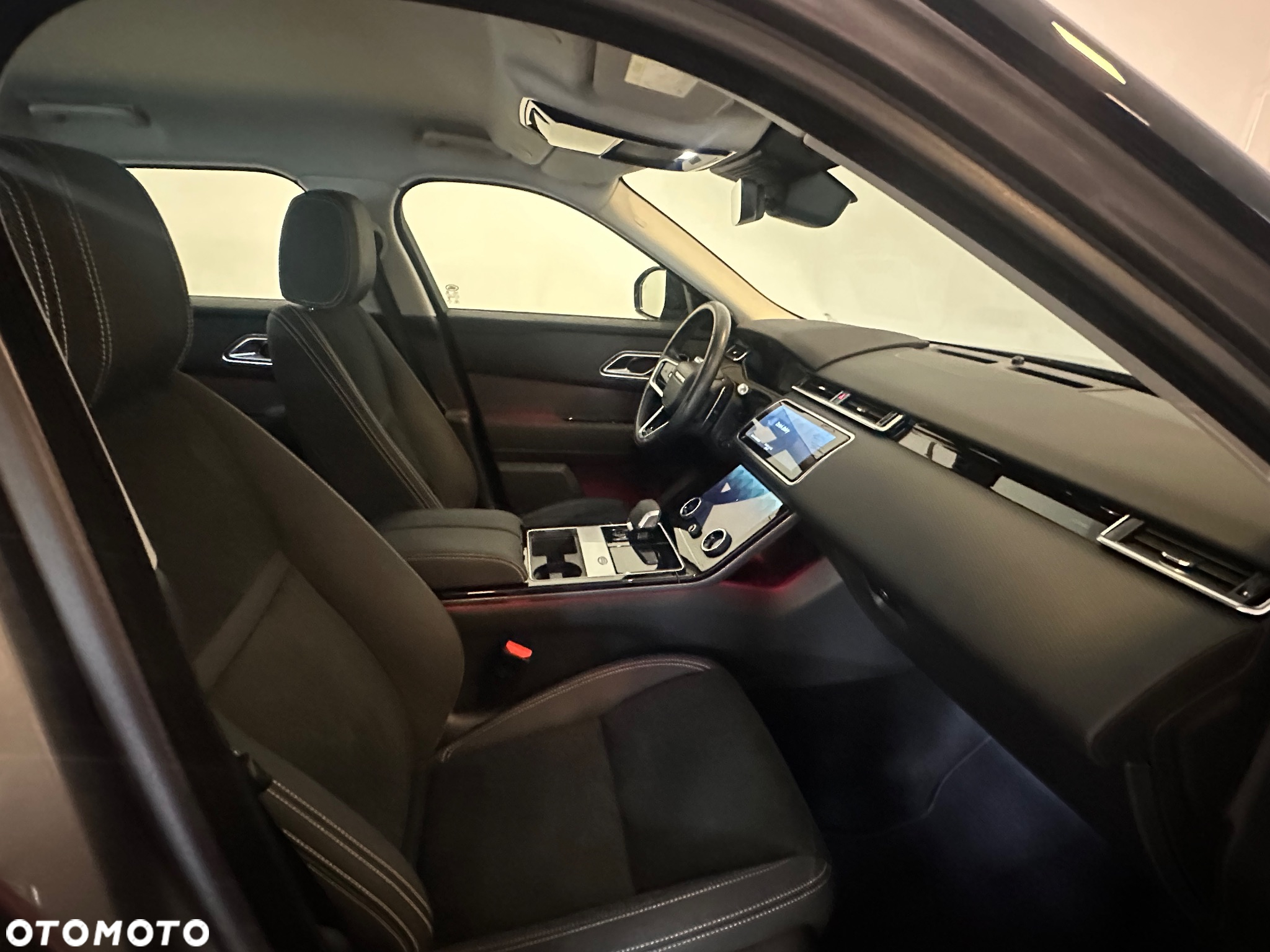 Land Rover Range Rover Velar 2.0 P400e PHEV S - 32