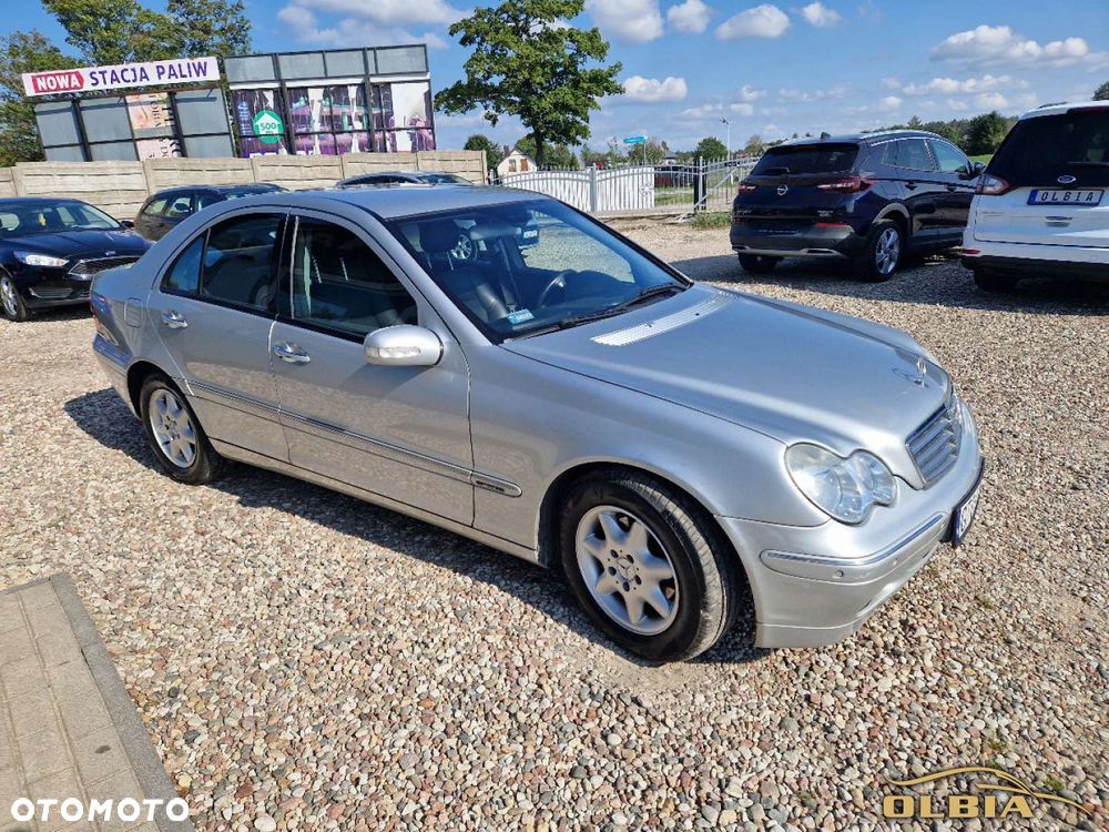 Mercedes-Benz Klasa C - 12