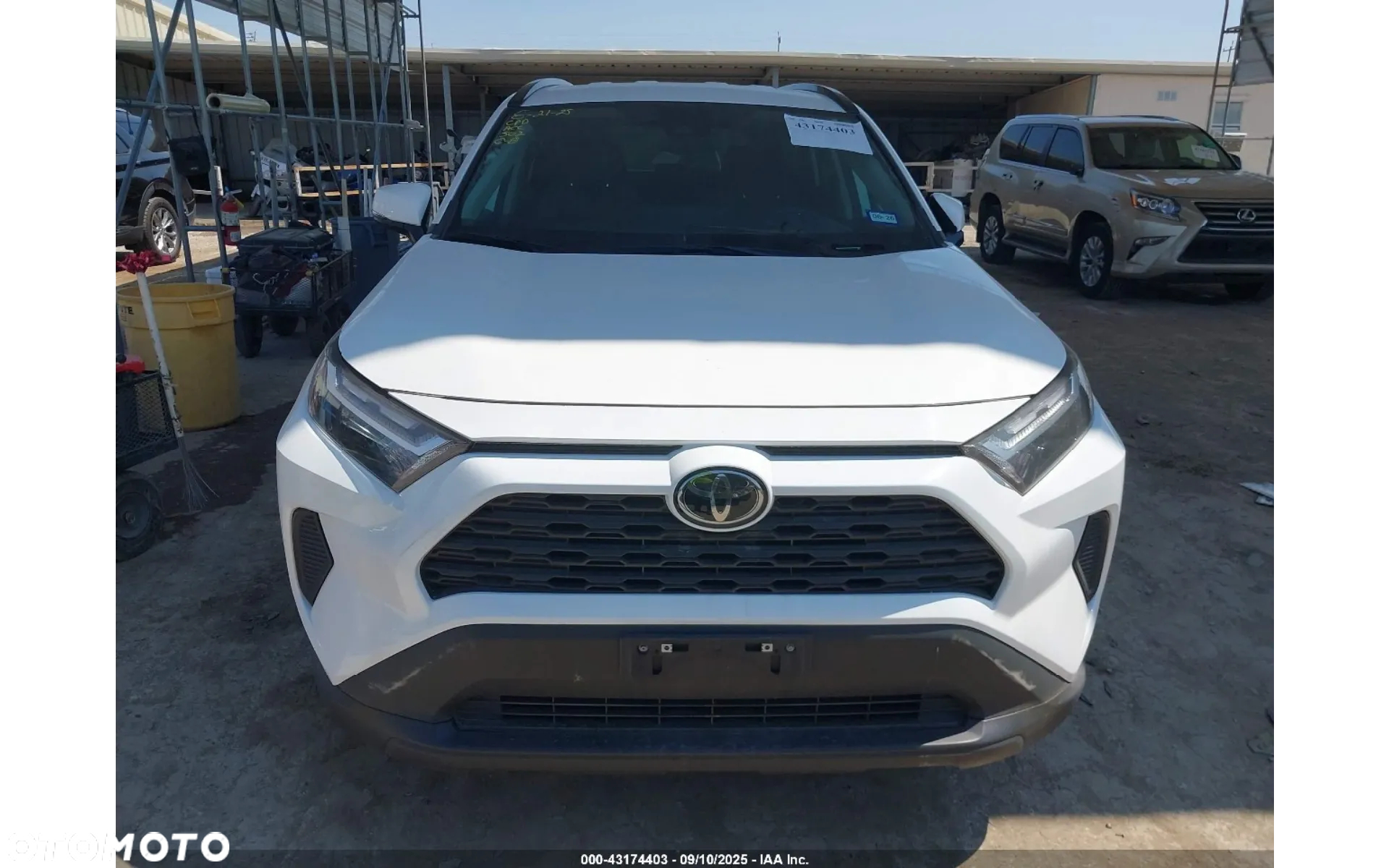 Toyota RAV4 - 2