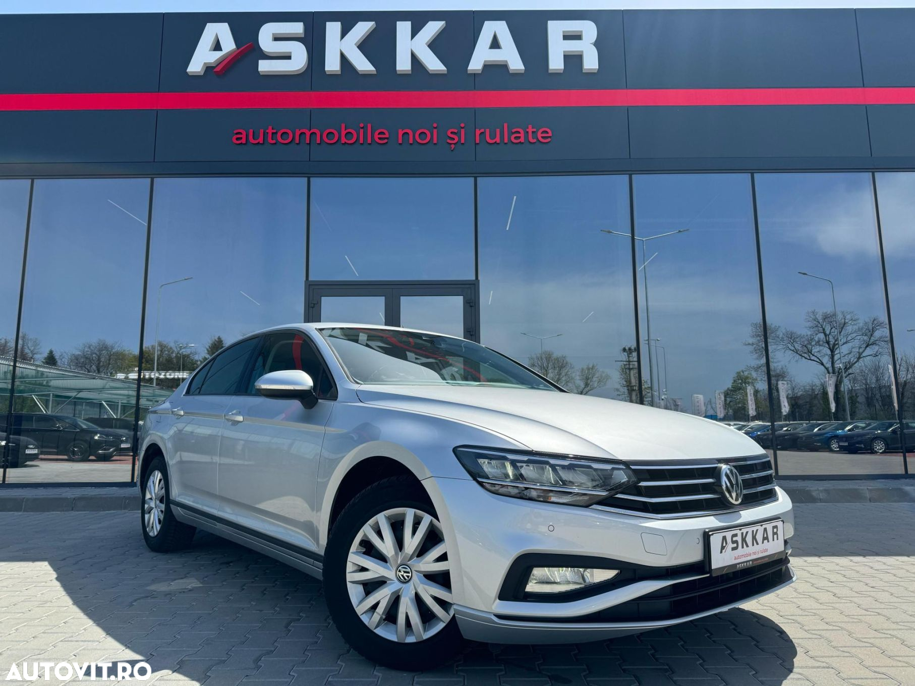 Volkswagen Passat 2.0 TDI DSG Advance - 3