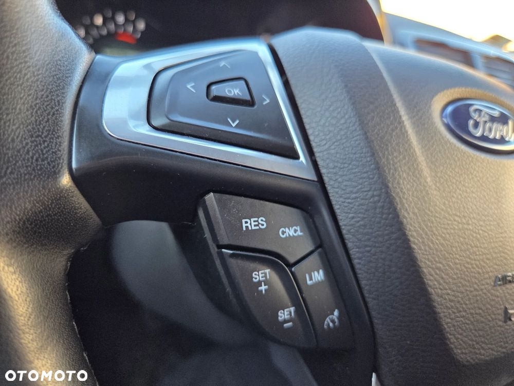 Ford Mondeo 2.0 EcoBlue Titanium - 20