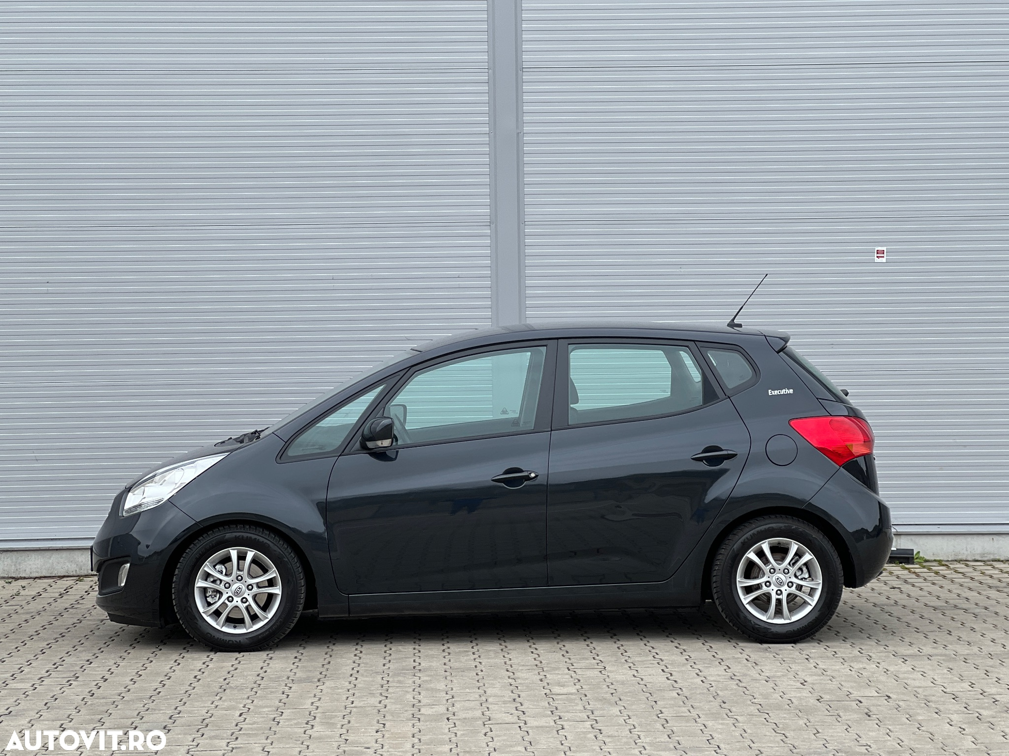 Kia Venga 1.6 CRDi 128 Black Collection - 5