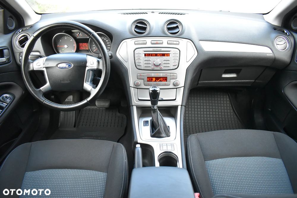 Ford Mondeo 2.0 TDCi Trend - 12
