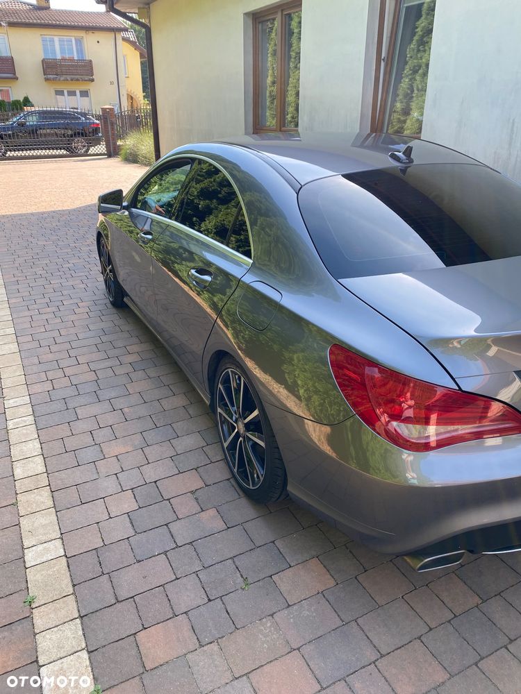 Mercedes-Benz CLA 180 BlueEffICIENCY Edition - 5