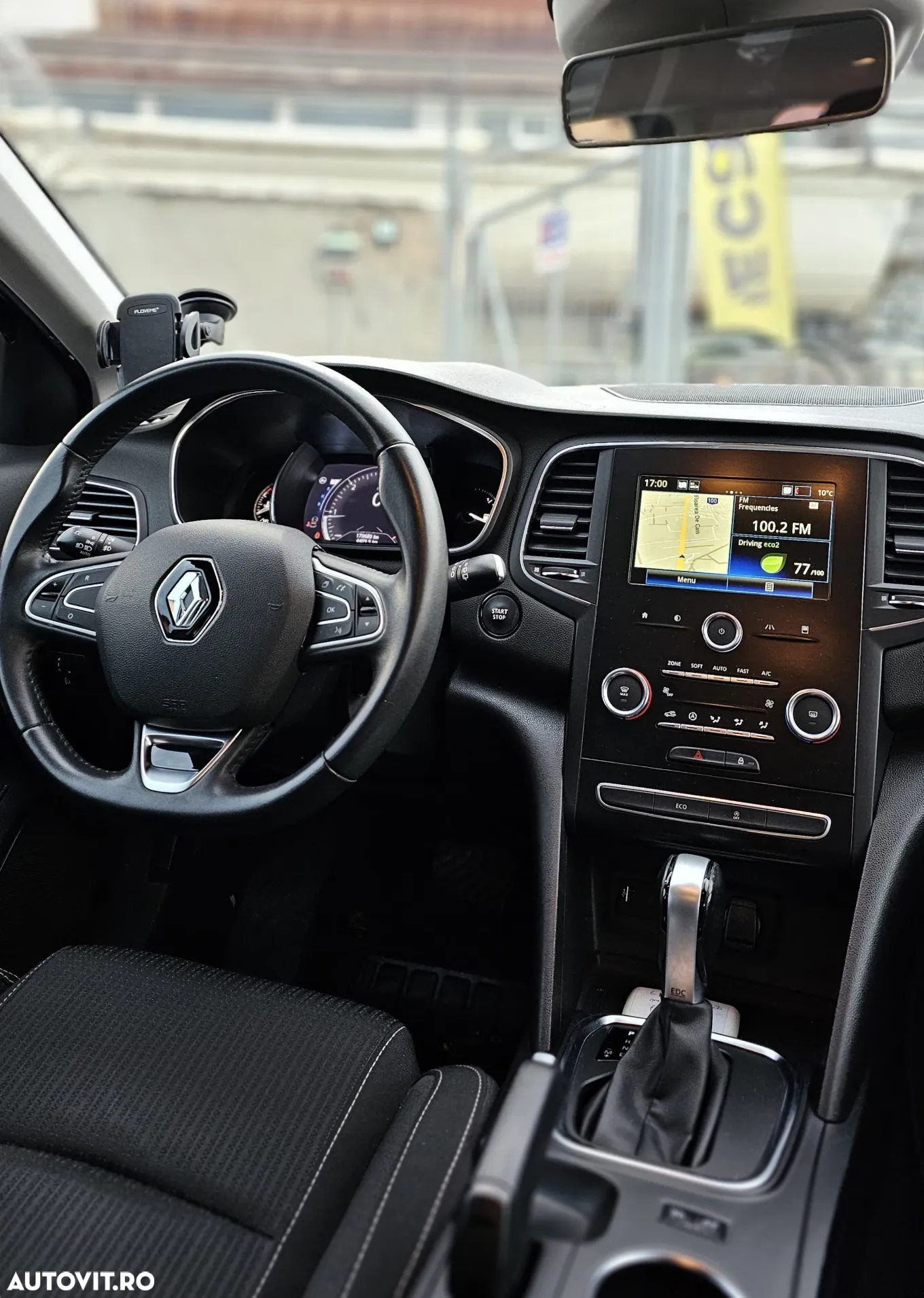 Renault Megane BLUE dCi EDC Zen - 5