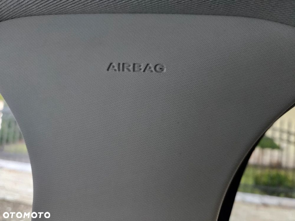 Ford Kuga 1.5 EcoBoost 2x4 Titanium - 37