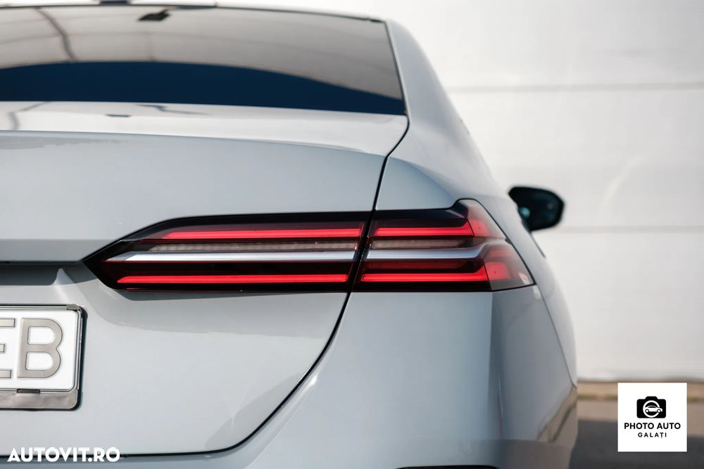 BMW Seria 5 520d xDrive AT MHEV - 8