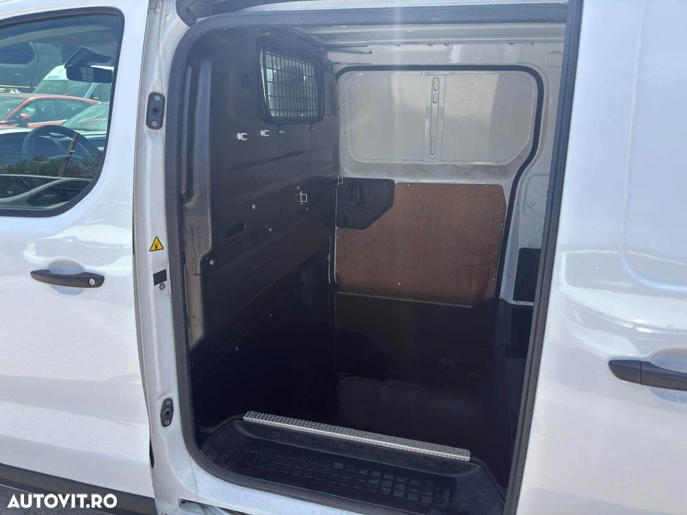 Opel Vivaro - 7