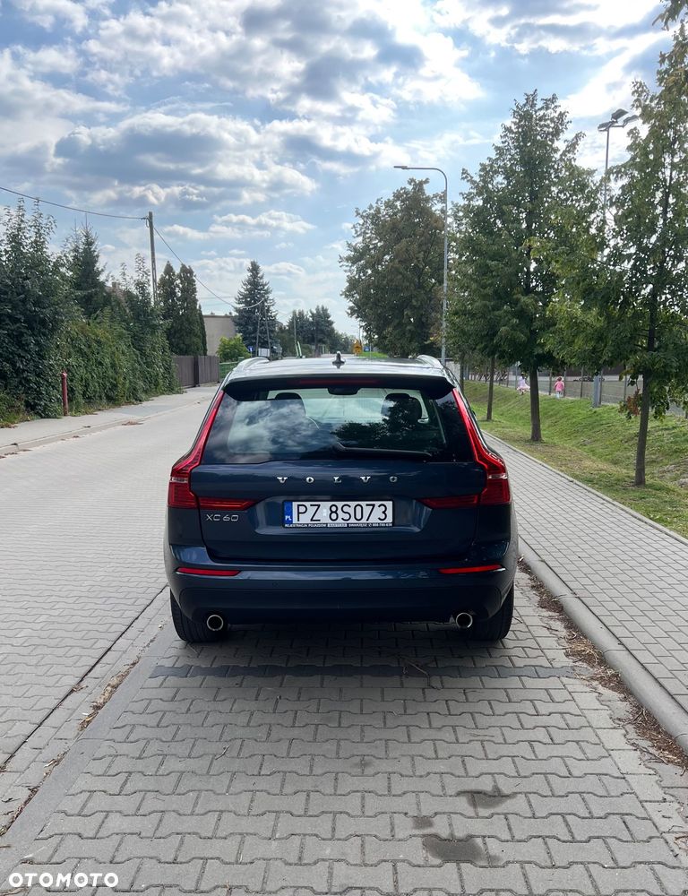 Volvo XC 60 - 4