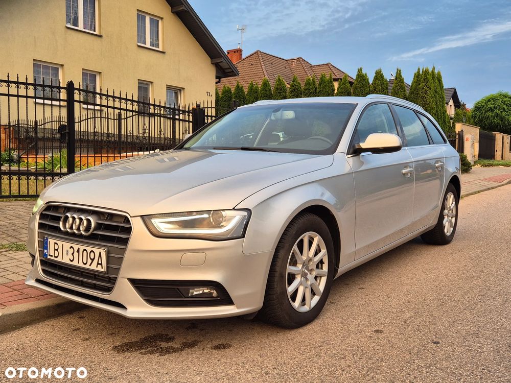 Audi A4 Avant 2.0 TDI DPF multitronic Ambiente - 2