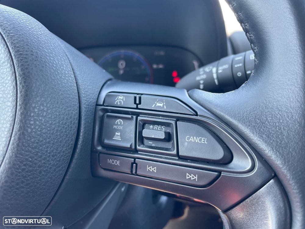 Toyota Yaris Cross 1.5 HDF Comfort - 20