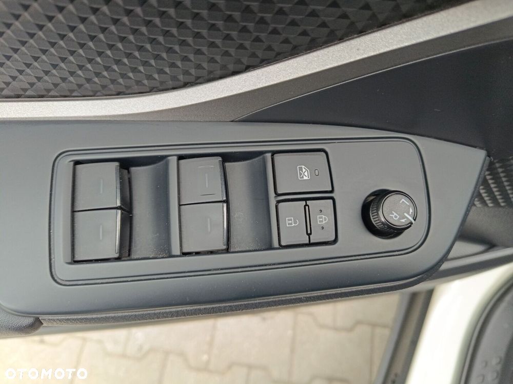 Toyota C-HR 1.8 Hybrid GPF Comfort - 18
