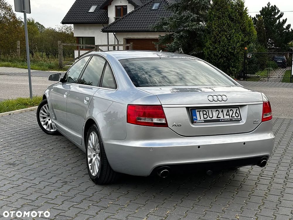 Audi A6 - 4