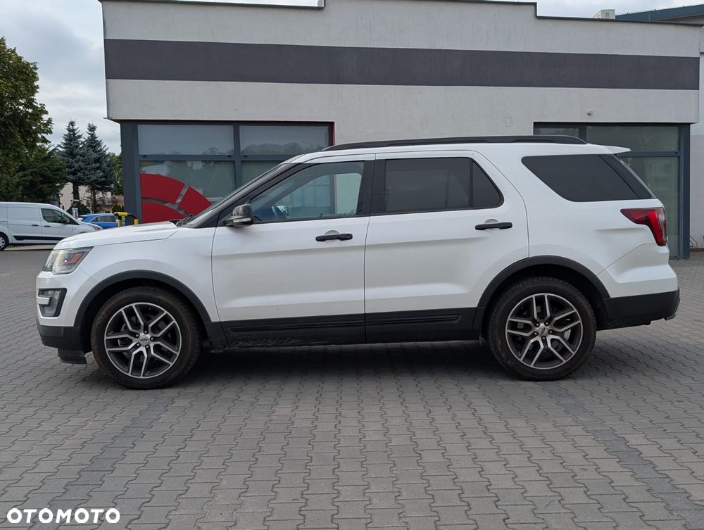 Ford Explorer - 6