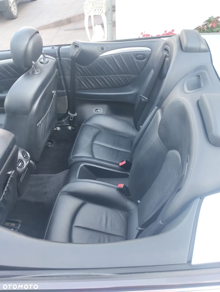 Mercedes-Benz CLK 500 7G-TRONIC Avantgarde - 29