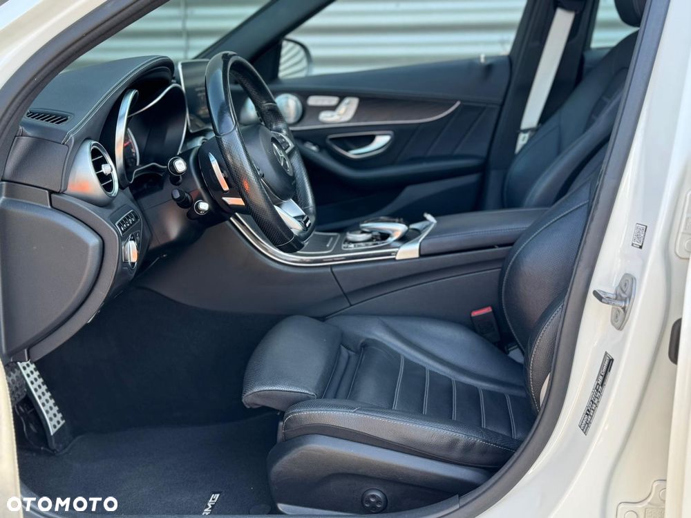 Mercedes-Benz Klasa C 450 AMG 4Matic 7G-TRONIC - 20