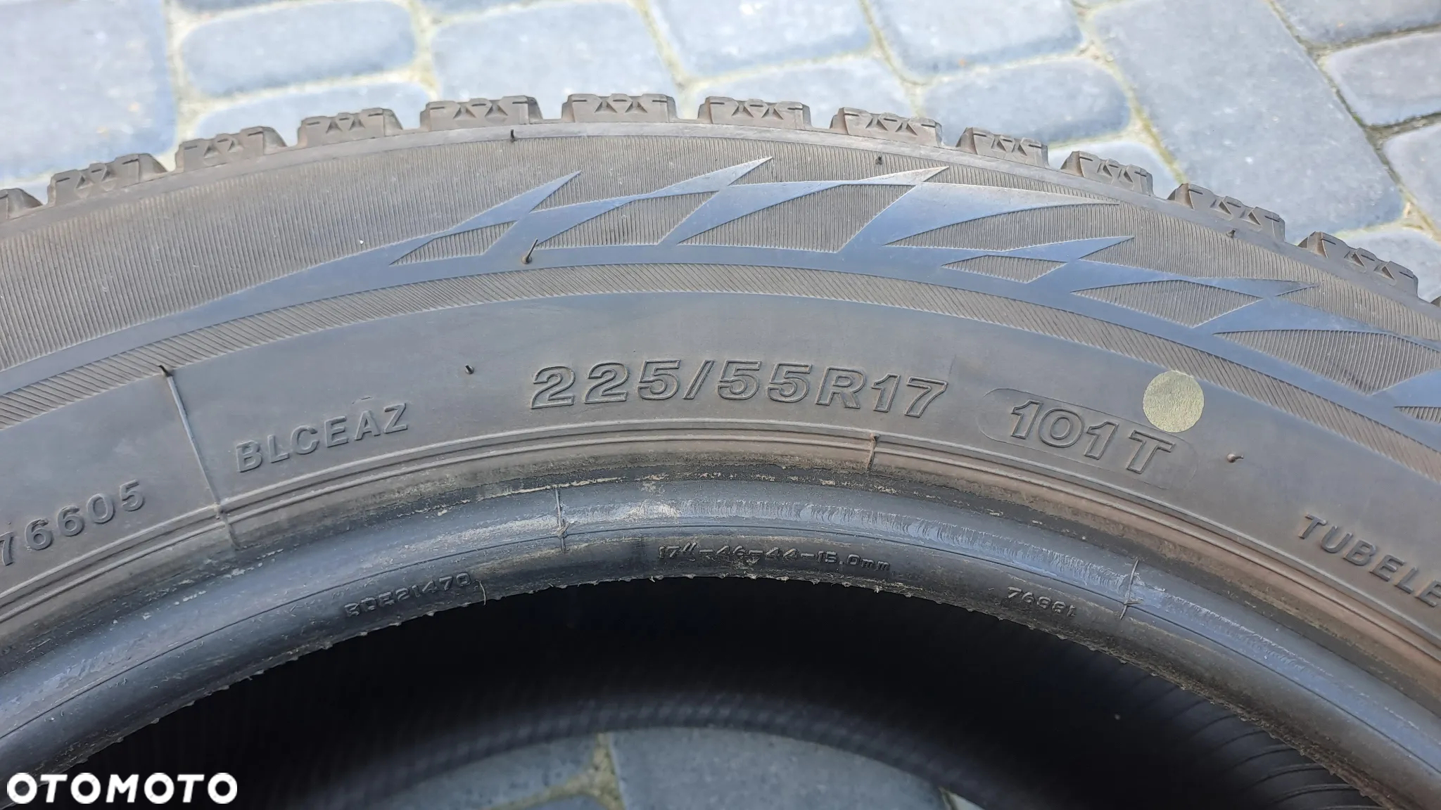Opony zimowe Bridgestone Blizzak Ice 225/55 R17 - 6