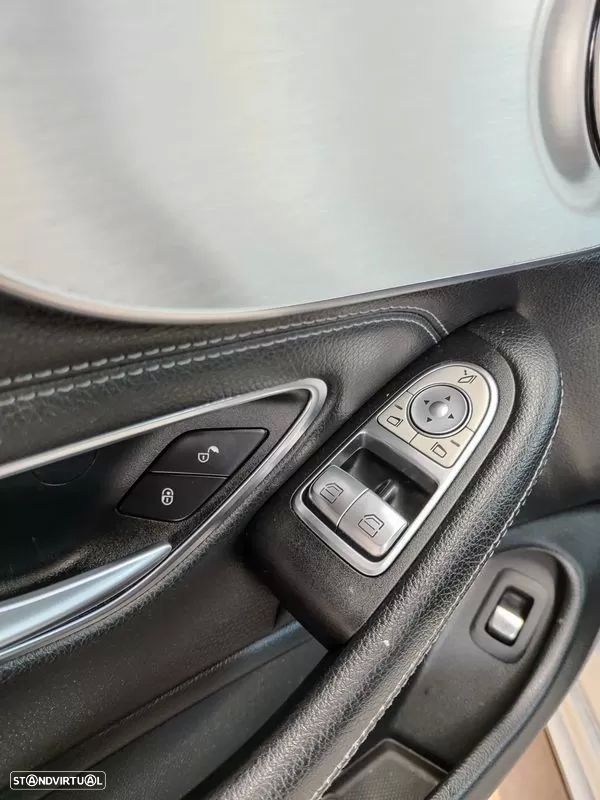 Mercedes-Benz C 250 d 9G-TRONIC AMG Line — fotografia 15