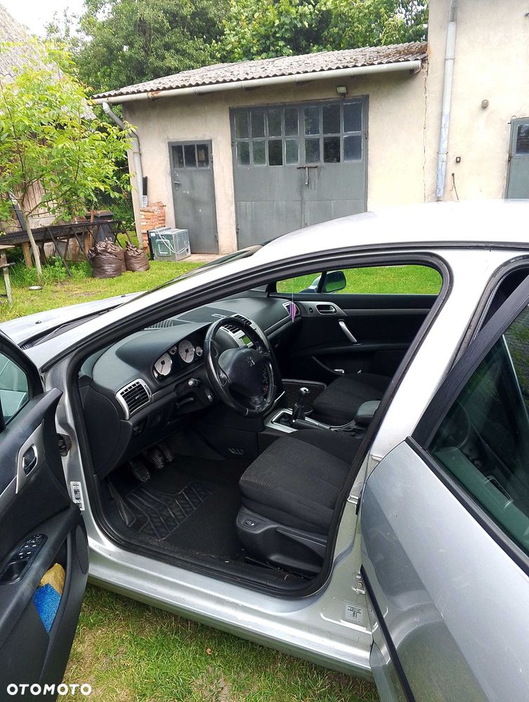 Peugeot 407 - 3