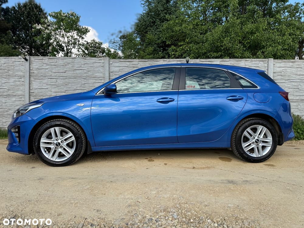 Kia Ceed 1.6 CRDi mHEV M DCT - 13