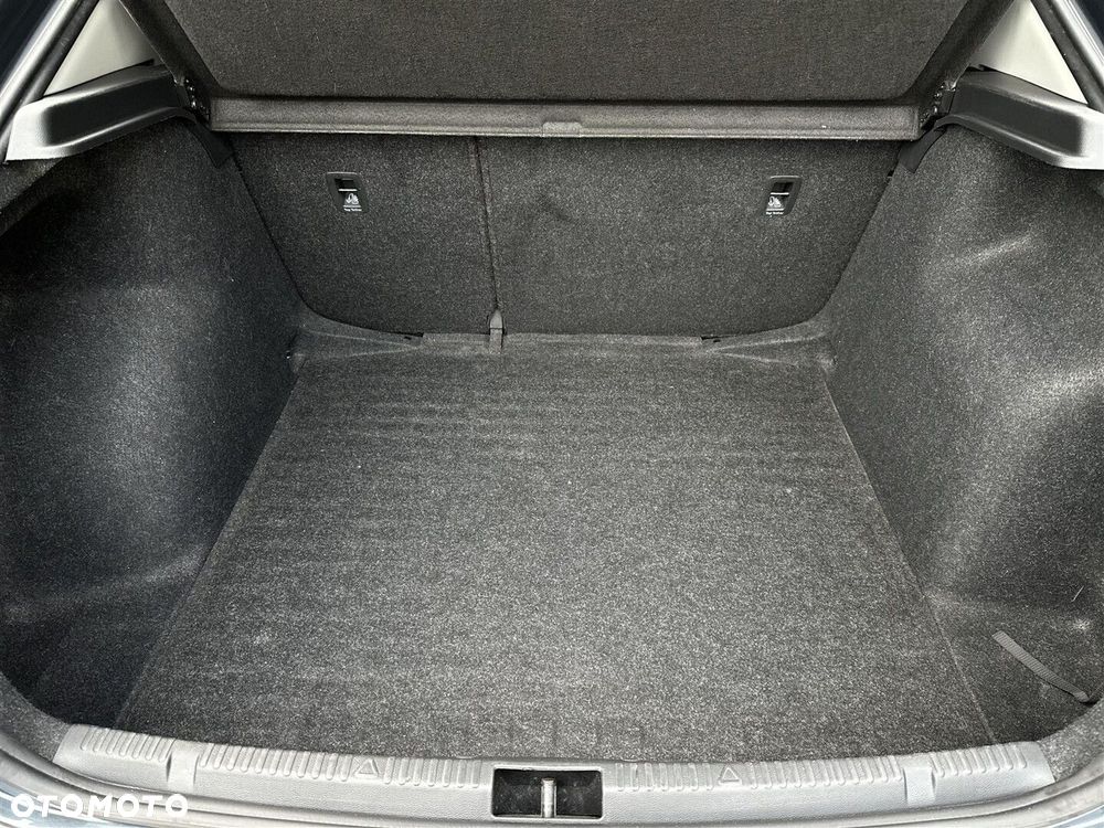 Skoda RAPID 1.0 TSI Ambition - 9