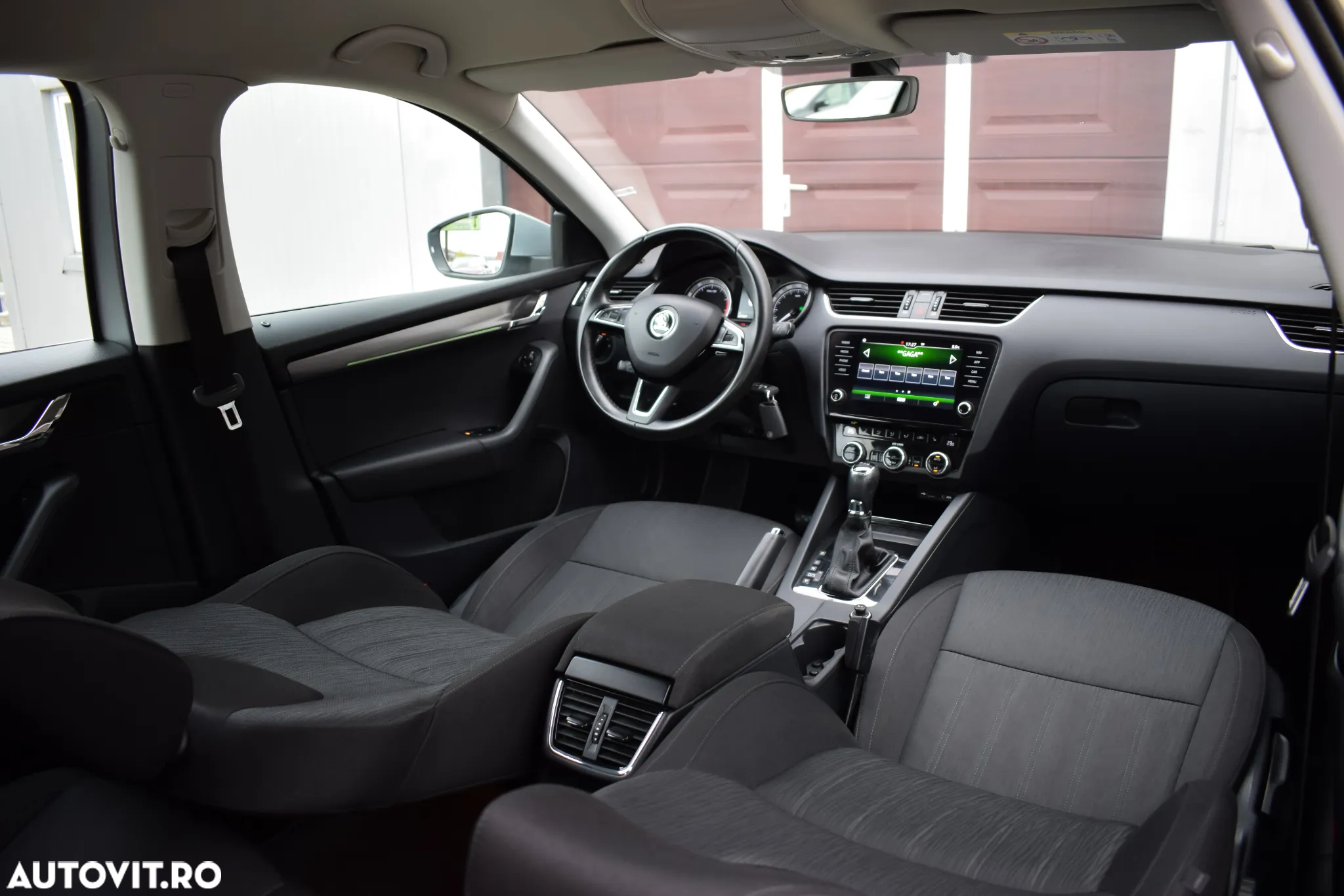 Skoda Octavia 1.4 TSI DSG Style - 6