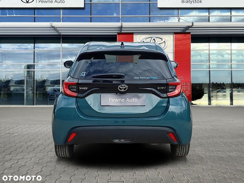 Toyota Yaris Hybrid 1.5 Style - 4