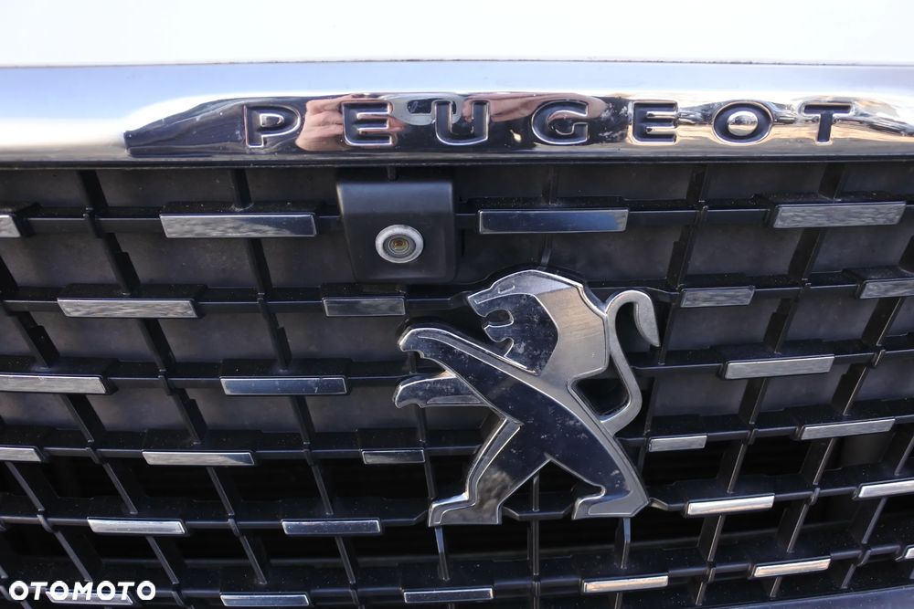 Peugeot 5008 2.0 BlueHDI GT S&S EAT8 - 32