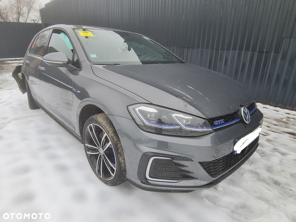 Volkswagen Golf 1.4 GTE Plug-In-Hybrid DSG - 1