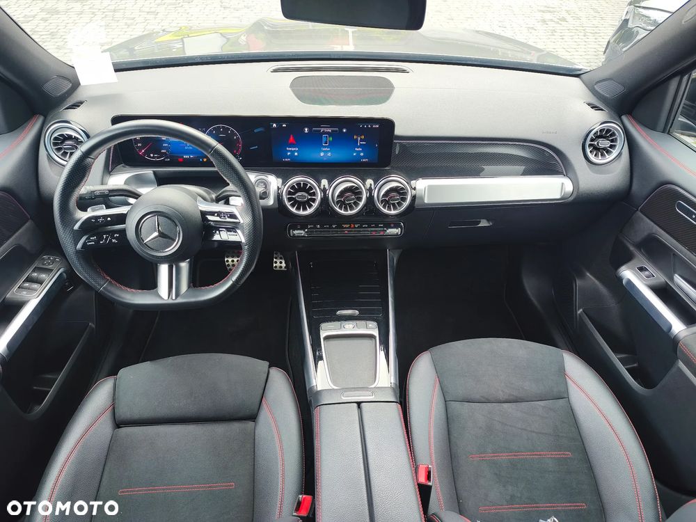 Mercedes-Benz GLB 200 mHEV AMG Line 7G-DCT - 7
