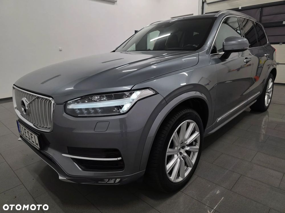 Volvo XC 90 D5 AWD R-Design - 2