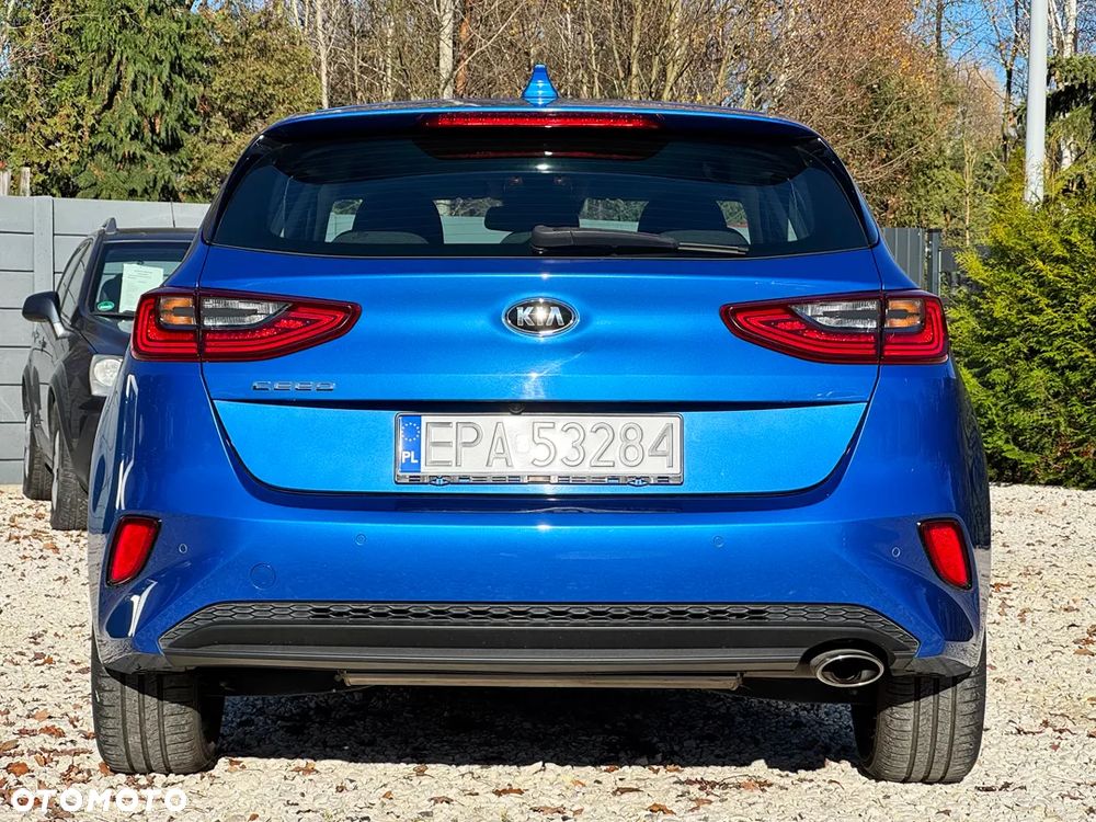 Kia Ceed 1.4 T-GDI DCT OPF Platinum Edition - 13
