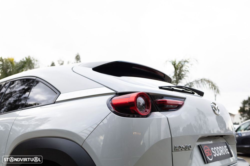 Mazda MX-30 e-SKYACTIV FIRST EDITION - 17