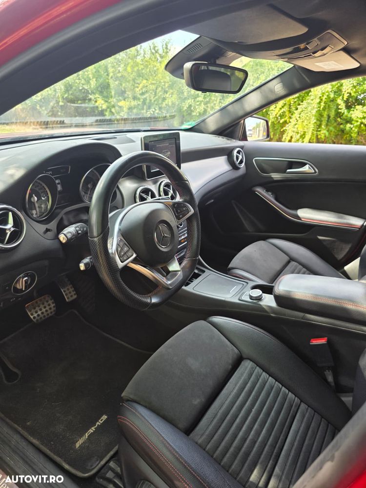 Mercedes-Benz GLA 200 d Aut. - 17