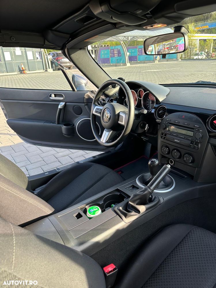 Mazda MX-5 2.0i RC REVOLUTION - 7
