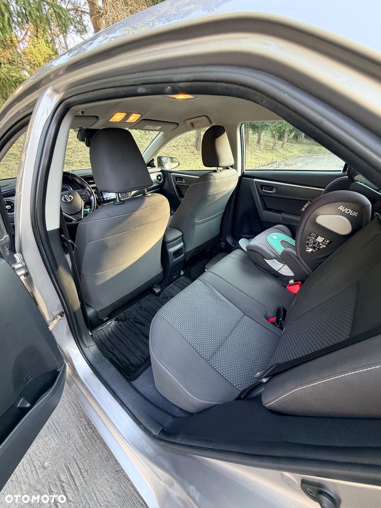 Toyota Corolla 1.6 Comfort - 10