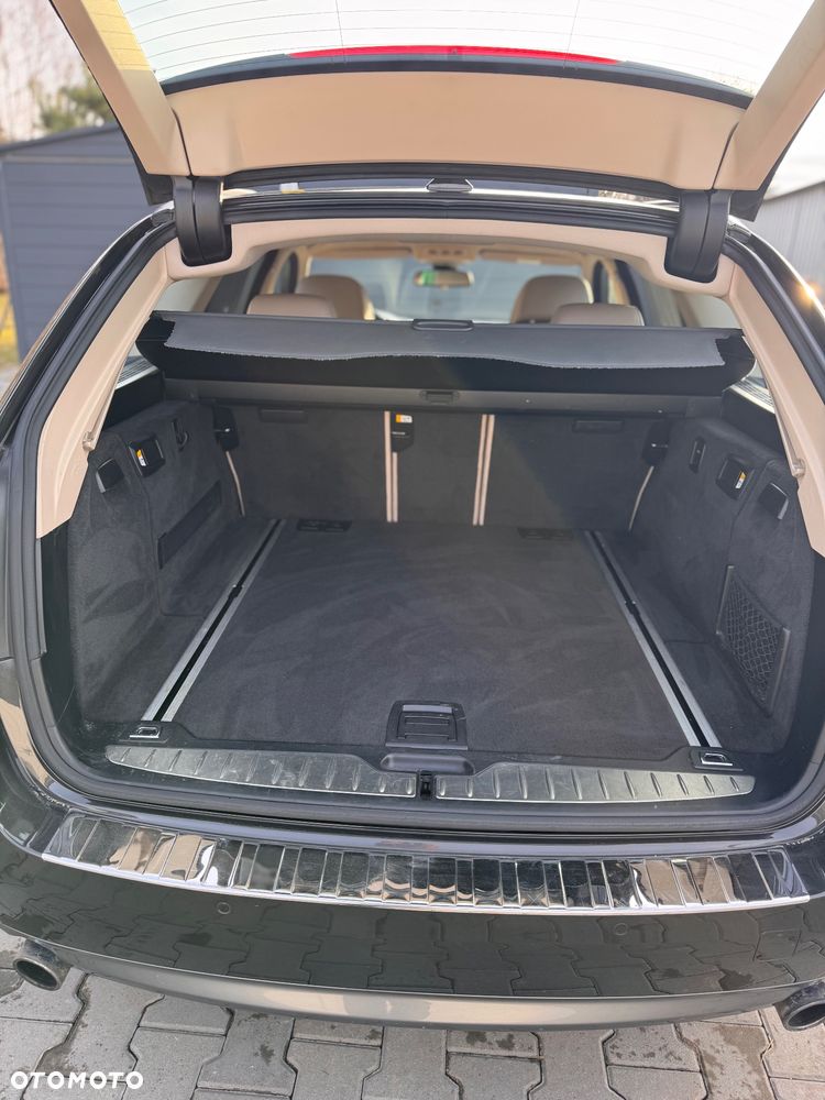 BMW Seria 5 525d Luxury Line - 7