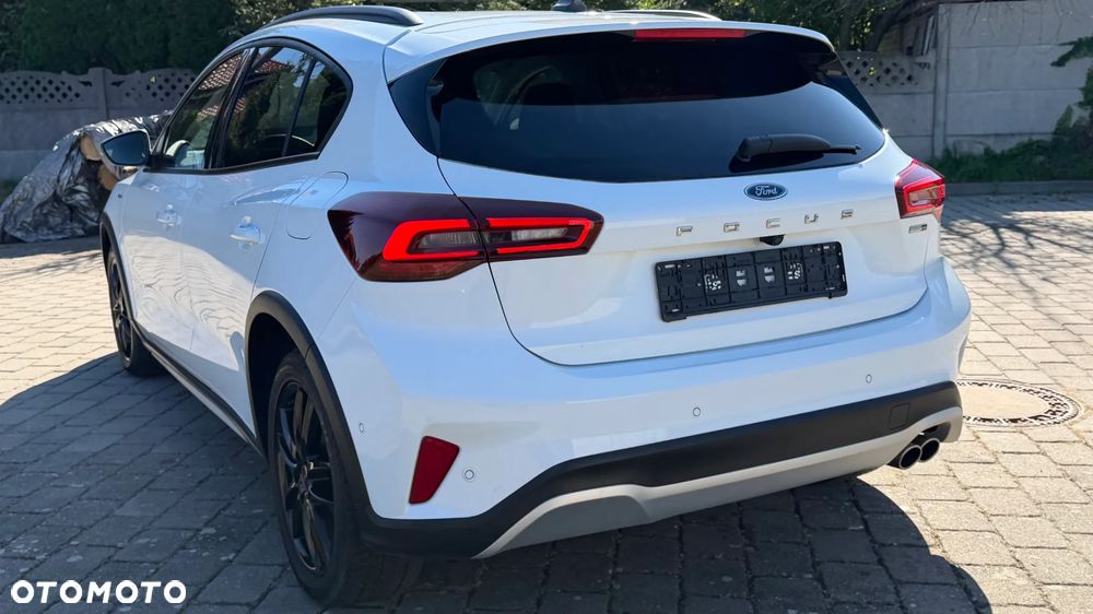 Ford Focus 1.0 EcoBoost Hybrid ACTIVE - 5