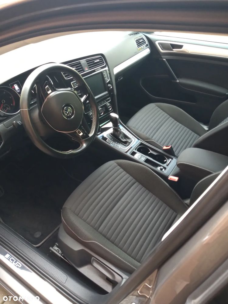 Volkswagen Golf Variant 2.0 TDI BlueMotion Technology DSG Cup - 32