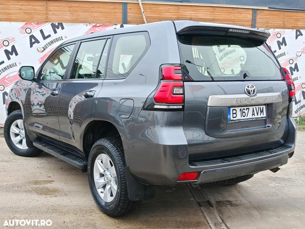 Toyota Land Cruiser 2.8 D-4D Automatik Comfort - 7