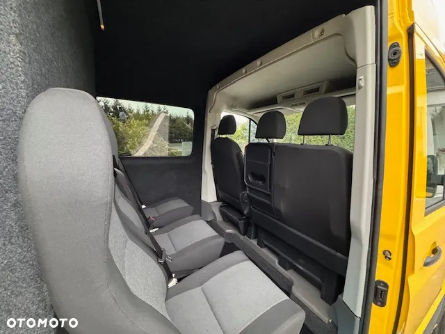 Volkswagen CRAFTER - 12