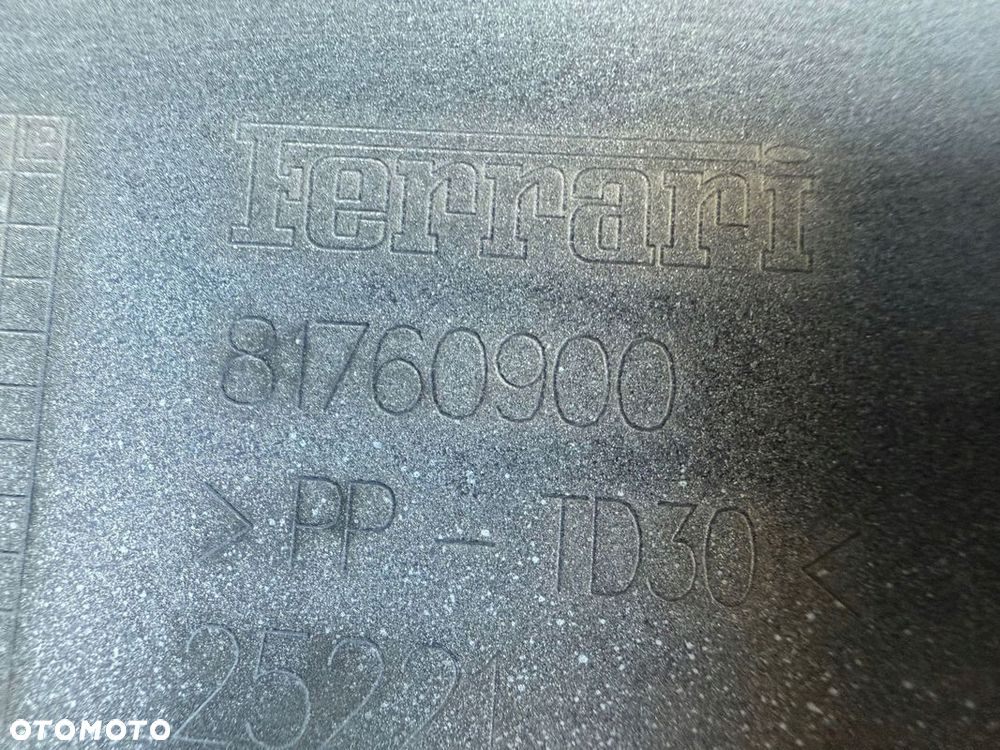 ZDERZAK Ferrari 458 ITALIA ORYGINAŁ SPRYSKI PDC - 8