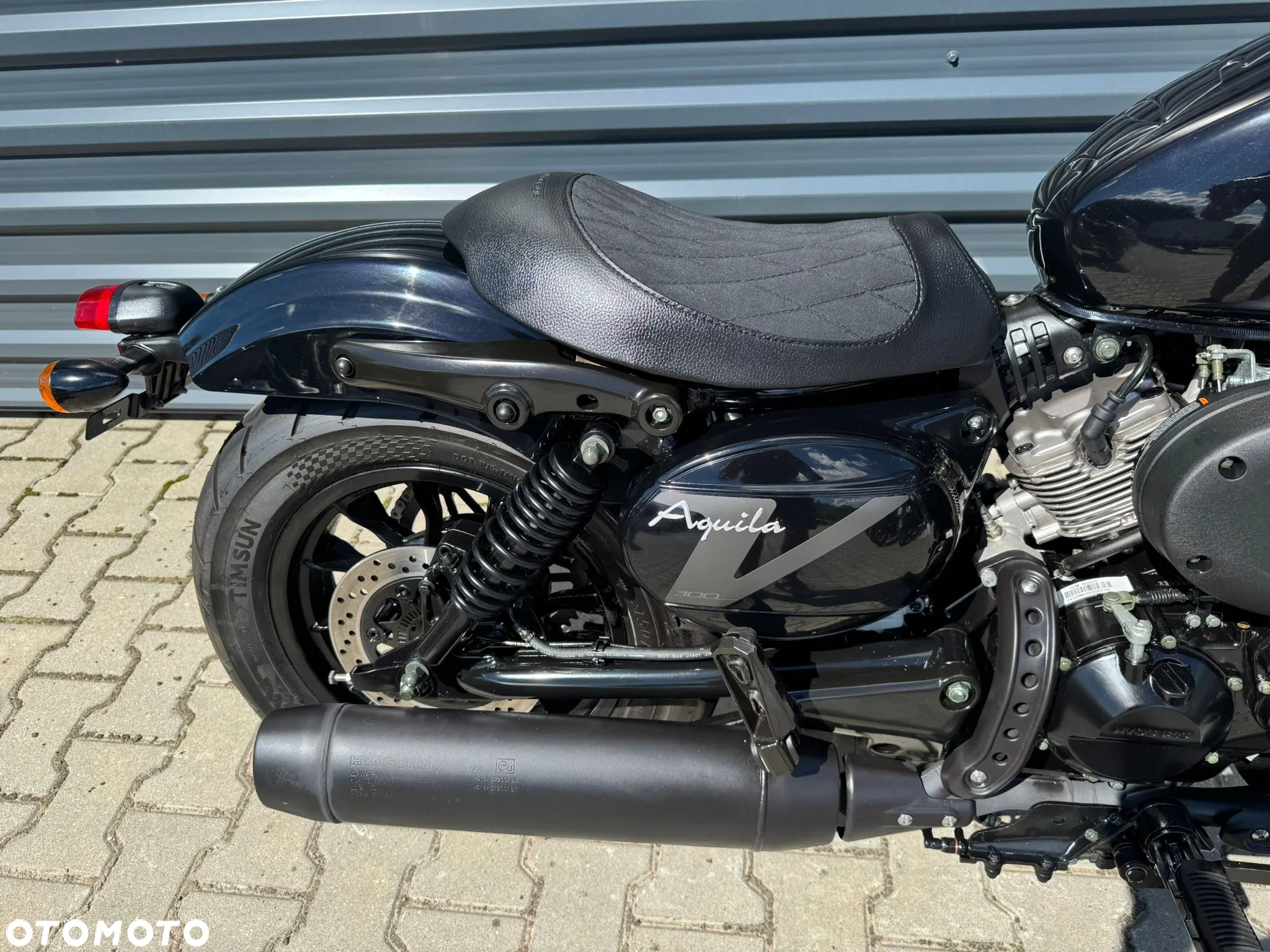 Hyosung GV - 13