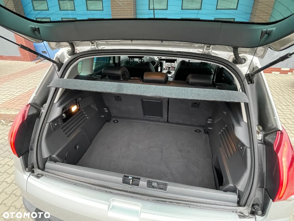 Peugeot 3008 HDi FAP 150 Platinum - 26