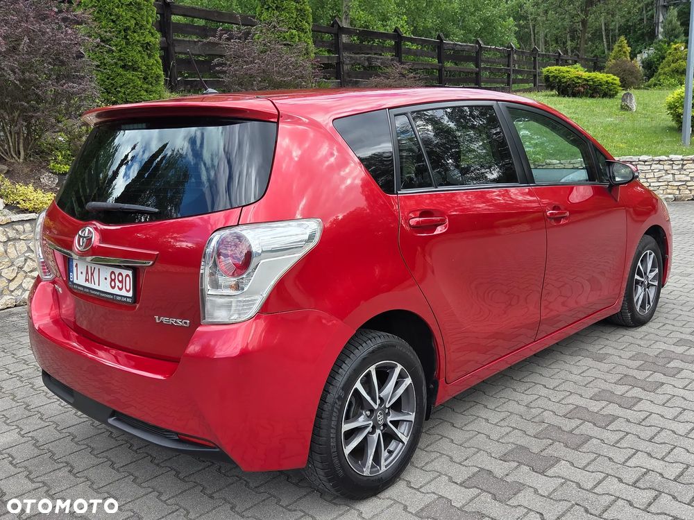 Toyota Verso 1.8 Premium MS - 11
