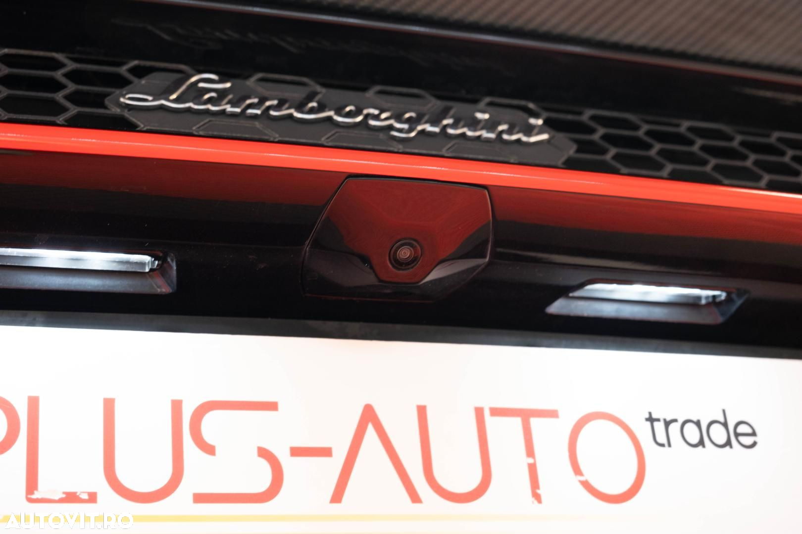 Lamborghini Huracan EVO Spyder - 7